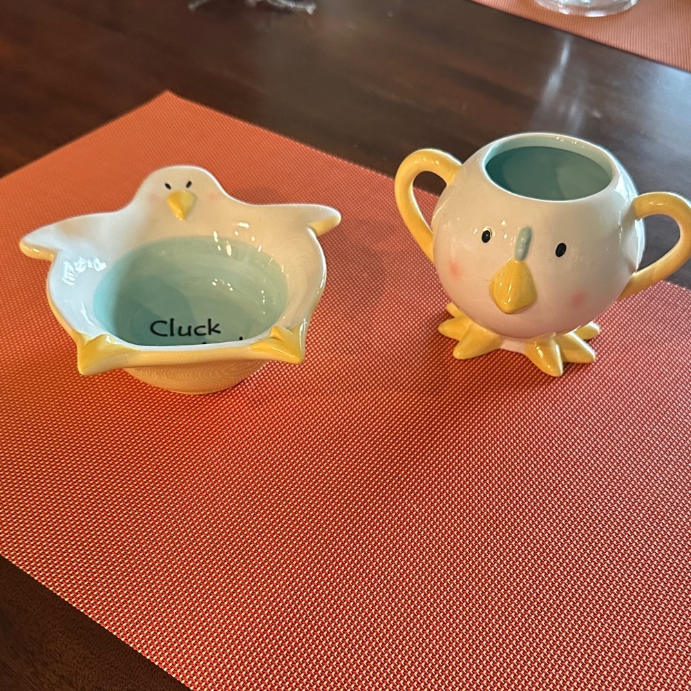 MWW Market Chick Ceramic Caio and bowl Set